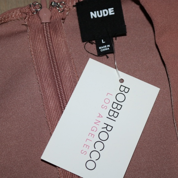 ❗️SOLD❗️NUDE Blush Bodysuit - Picture 3 of 3